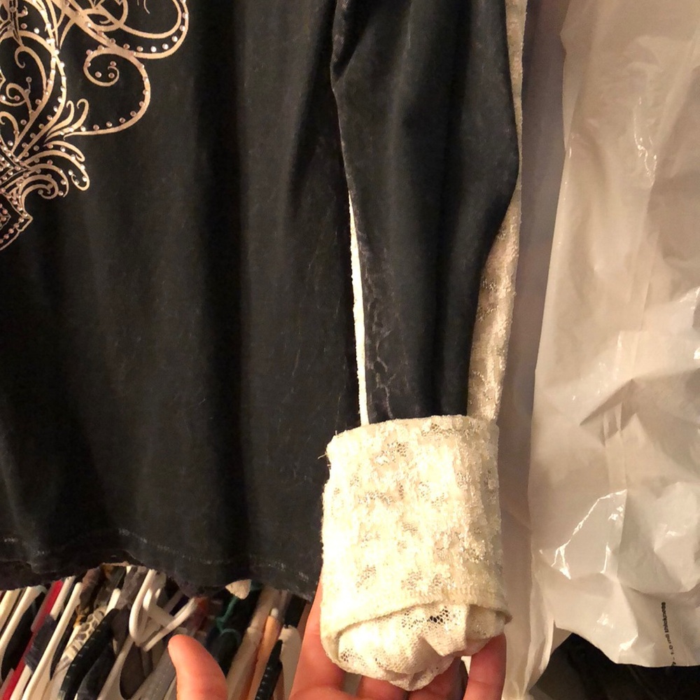 EUC Affliction long sleeve top - Picture 4 of 4